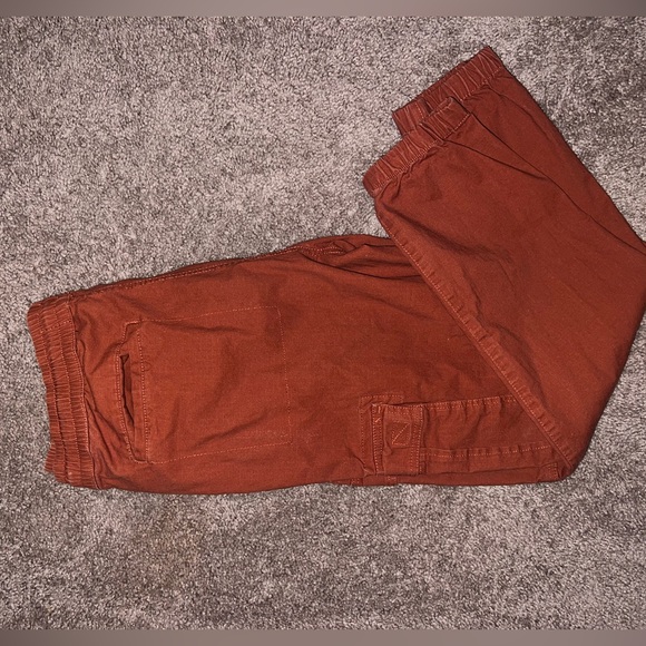 Joggers - Picture 4 of 4